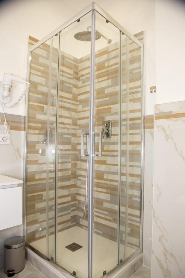 Quinto Apartments Bari Luaran gambar