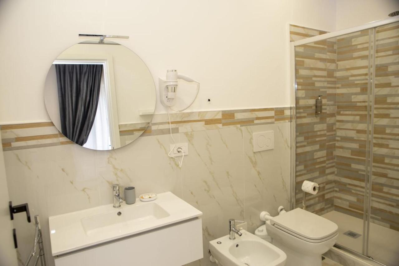 Quinto Apartments Bari Luaran gambar